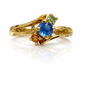 Vintage Style Gold tone  3 Stone Ring Blue Green Yellow Stones Sample Ring Sz 7